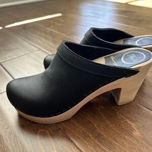 No. 6 Old School High Heel Clogs